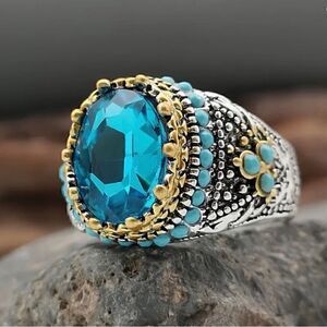 🩵 New gem incrusted fashionable ring size 7 & 8 available 🩵